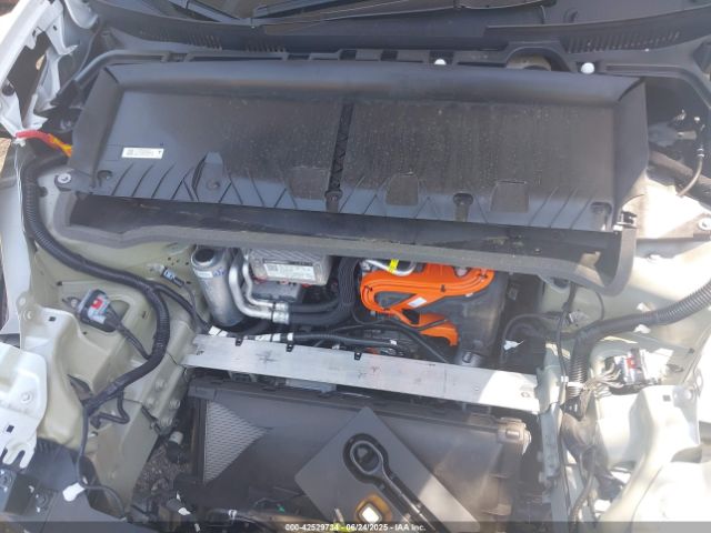 2026 TESLA MODEL Y 7SAYGDEE1TA387657 Photo 9