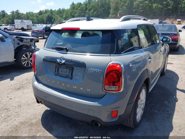 2018 MINI COUNTRYMAN WMZYT5C37J3E59395 Photo 3