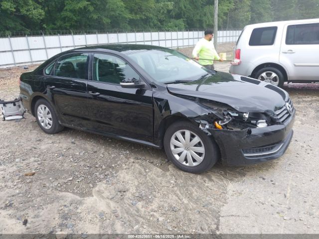 2013 VOLKSWAGEN PASSAT 1VWAH7A38DC147571