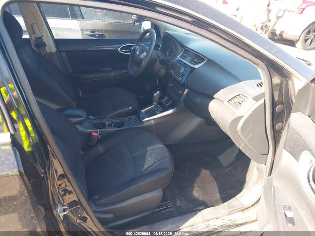 3N1CB7AP7HY271993 Nissan 2017