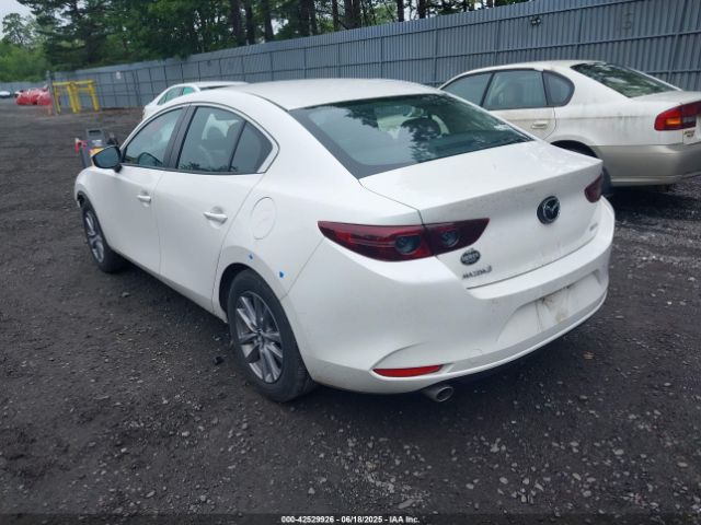 2021 MAZDA MAZDA3 JM1BPAAL3M1313269 Photo 2