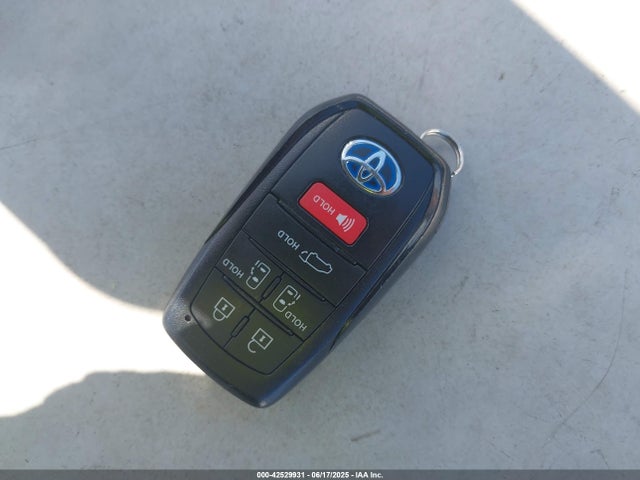 2022 TOYOTA SIENNA 5TDJRKEC4NS106156 Photo 10