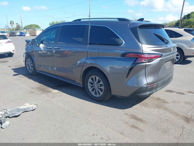 2022 TOYOTA SIENNA 5TDJRKEC4NS106156 Photo 2