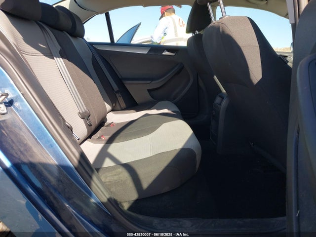 3VW2B7AJ7HM321848 Volkswagen 1.4 tsi