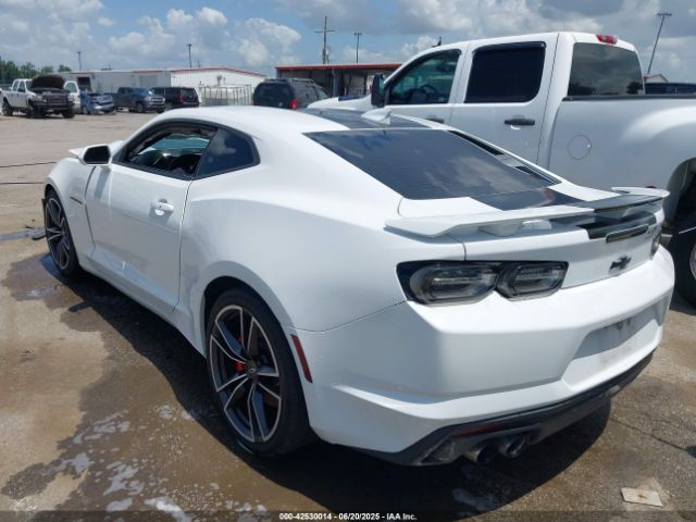 2023 CHEVROLET CAMARO 1G1FF1R79P0138105 Photo 2