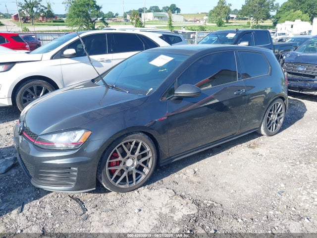 3VWY47AU1FM055562 Volkswagen 2015