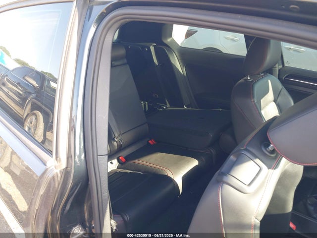 3VWY47AU1FM055562 Volkswagen 2015