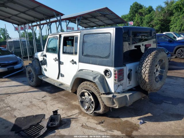 2016 JEEP WRANGLER UNLIMITED 1C4BJWDG5GL257423 Photo 2