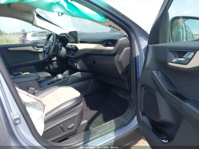 2022 FORD ESCAPE 1FMCU9J94NUB57495 Photo 4