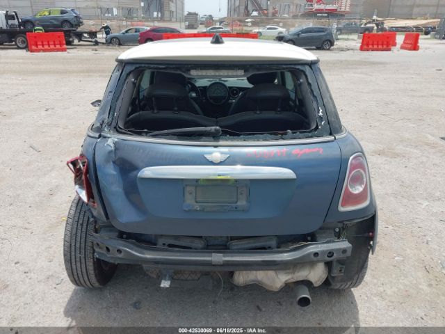 2011 MINI COOPER WMWSU3C57BT252882 Photo 5