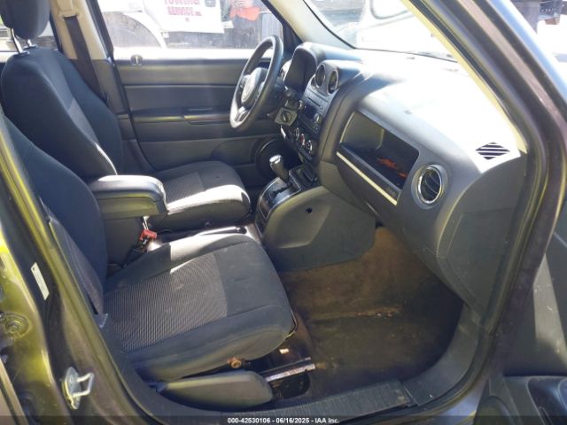 1C4NJPBA5ED842849 Jeep Patriot Sport