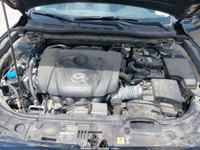2018 MAZDA MAZDA3 3MZBN1L39JM204670 Photo 9