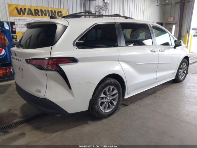 2021 TOYOTA SIENNA 5TDYSKFC4MS030969 Photo 3