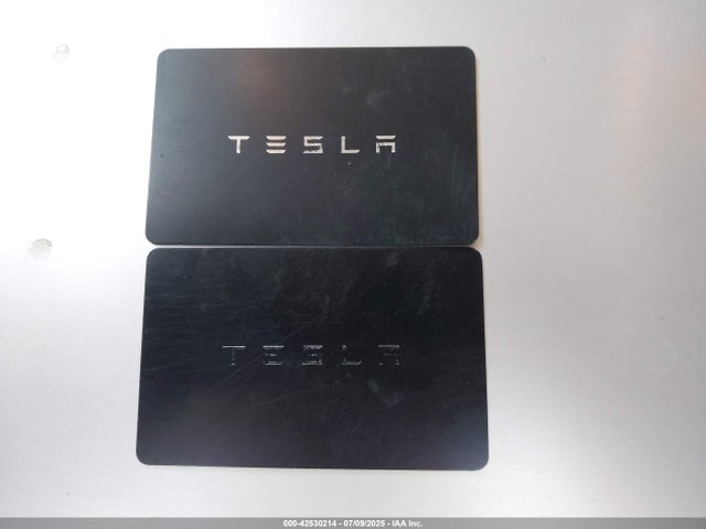 2023 TESLA MODEL Y 7SAYGAEE2PF638323 Photo 10