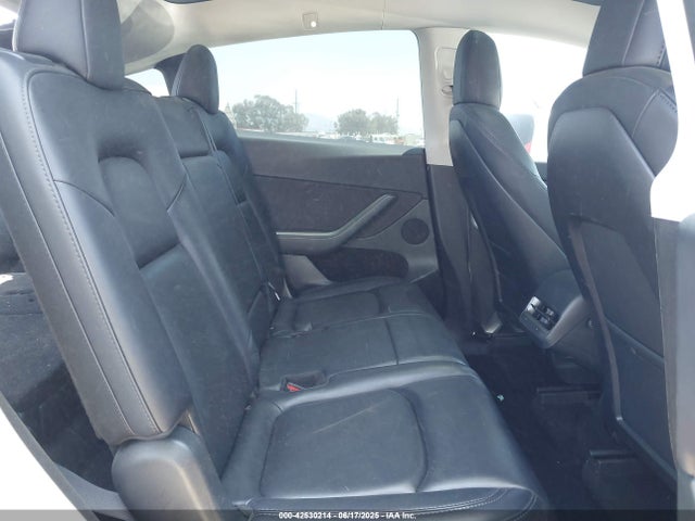 2023 TESLA MODEL Y 7SAYGAEE2PF638323 Photo 7