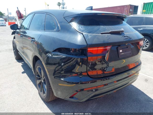2025 JAGUAR F-PACE SADCT2EX9SA743201 Photo 2