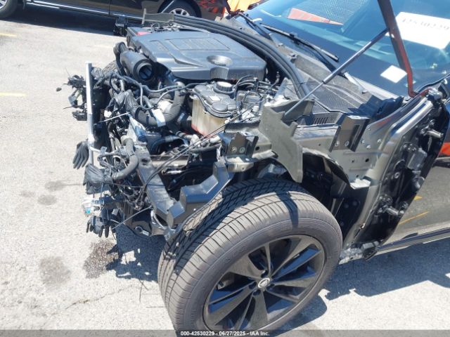 2025 JAGUAR F-PACE SADCT2EX9SA743201 Photo 5