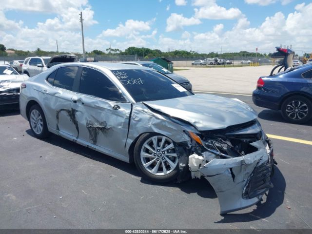 2021 TOYOTA CAMRY 4T1C11AKXMU480087
