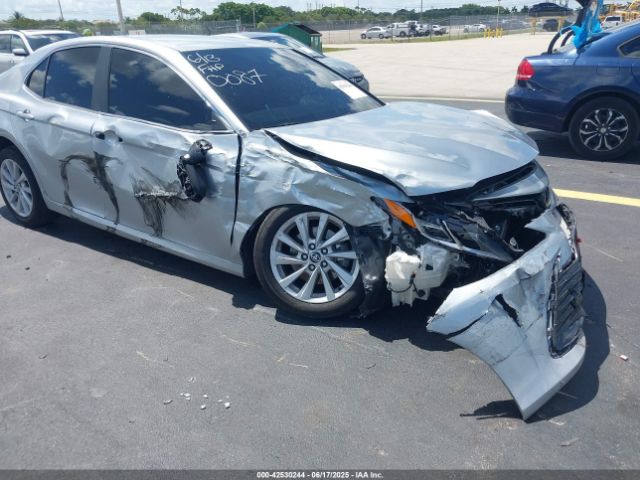 2021 TOYOTA CAMRY 4T1C11AKXMU480087 Photo 5