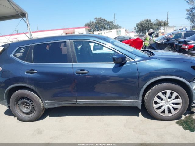 JN8AT2MT5GW008151 Nissan 2016