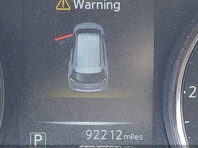 JN8AT2MT5GW008151 Nissan 2016