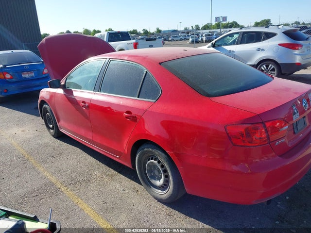 Volkswagen 2014 2014 3VW1K7AJ3EM413157 Image 3