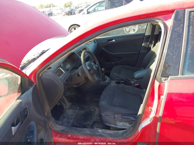 Volkswagen 2014 2014 3VW1K7AJ3EM413157 Image 5