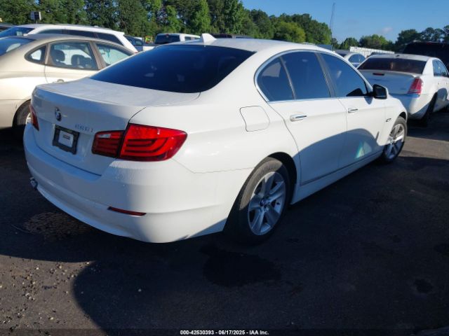 2013 BMW 528I WBAXG5C59DDY35377 Photo 3