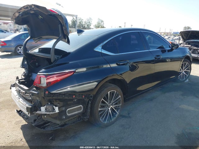 Lexus a25a-fxs, 3nm 2022 58ADA1C17NU017942 Image 4