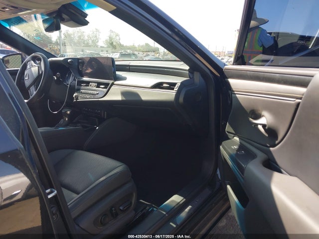 Lexus a25a-fxs, 3nm 2022 58ADA1C17NU017942 Image 5
