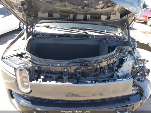 2023 RIVIAN R1S 7PDSGABA5PN005300 Photo 9