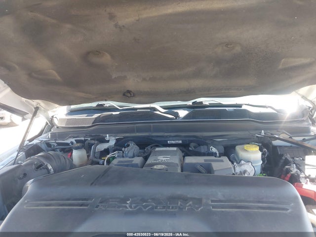 3C6UR5DL4LG159992 RAM 2500