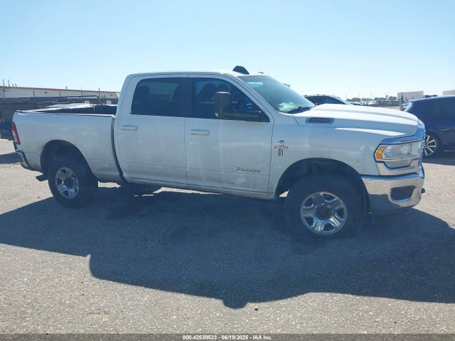 3C6UR5DL4LG159992 RAM 2500