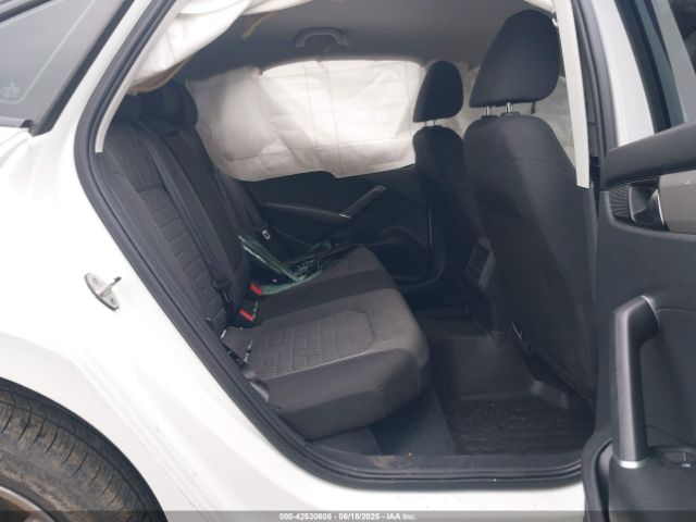 2021 VOLKSWAGEN PASSAT 1VWAA7A33MC014365 Photo 7