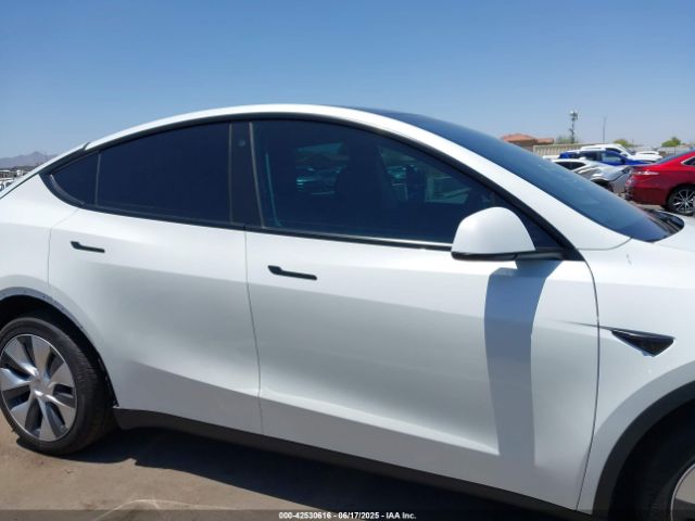 7SAYGDEEXNA014247 Tesla Model Y