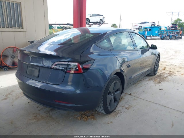 2023 TESLA MODEL 3 5YJ3E1EA0PF555919 Photo 3
