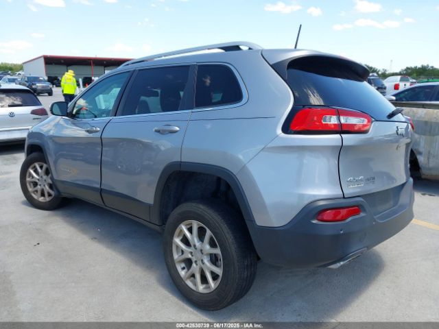 2016 JEEP CHEROKEE 1C4PJMCS1GW300511 Photo 2