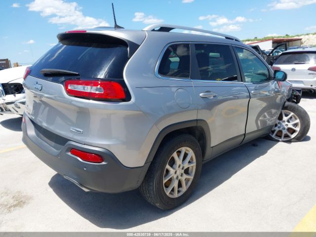 2016 JEEP CHEROKEE 1C4PJMCS1GW300511 Photo 3