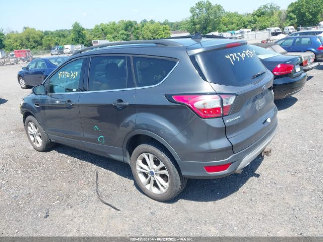 2018 FORD ESCAPE 1FMCU9HD3JUA80073 Photo 2