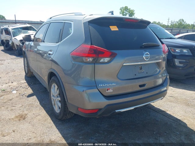 JN8AT2MV9JW311992 Nissan 2018