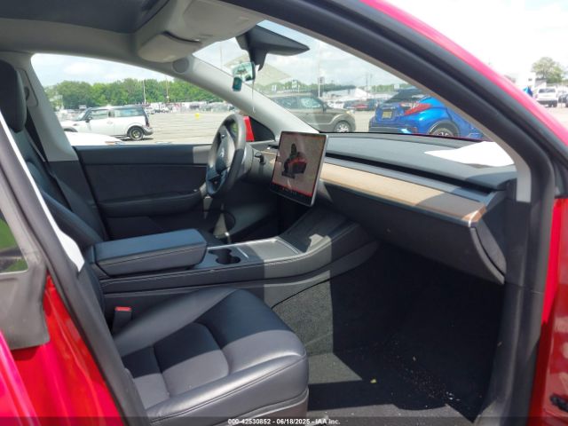 2022 TESLA MODEL Y 7SAYGDEF0NF465537 Photo 4
