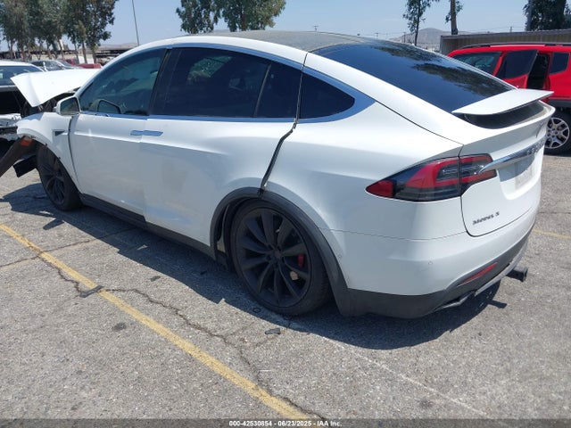 5YJXCBE43JF091247 Tesla MODEL X
