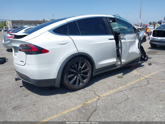 5YJXCBE43JF091247 Tesla MODEL X