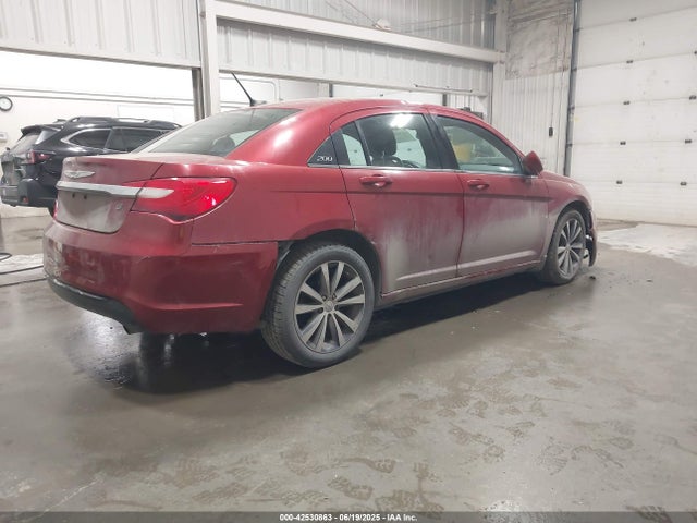 Chrysler 2014 2014 1C3CCBBB6EN119331 Image 4