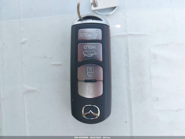 JM1GL1V51H1146848 Mazda py
