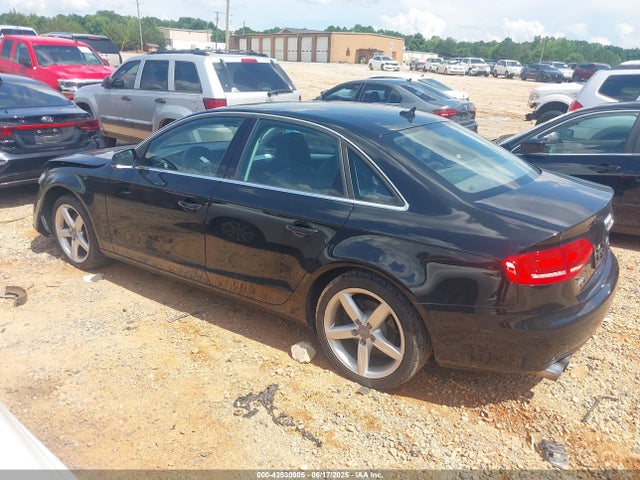 2011 AUDI A4 WAUHFAFL0BN053079 Photo 2