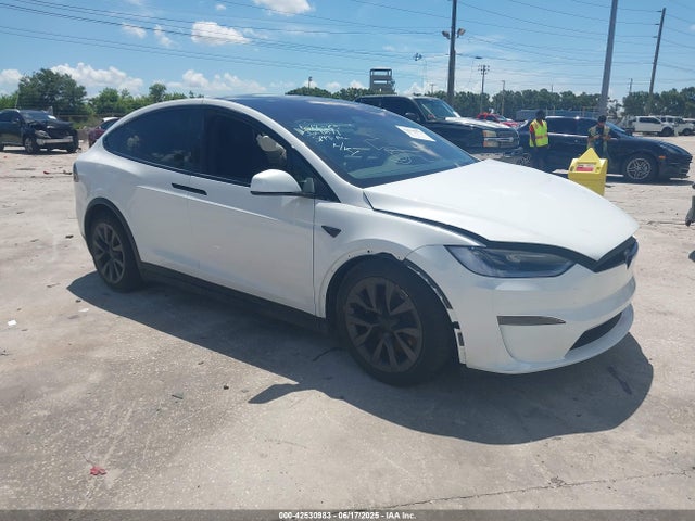 2024 TESLA MODEL X 7SAXCAE54RF449148
