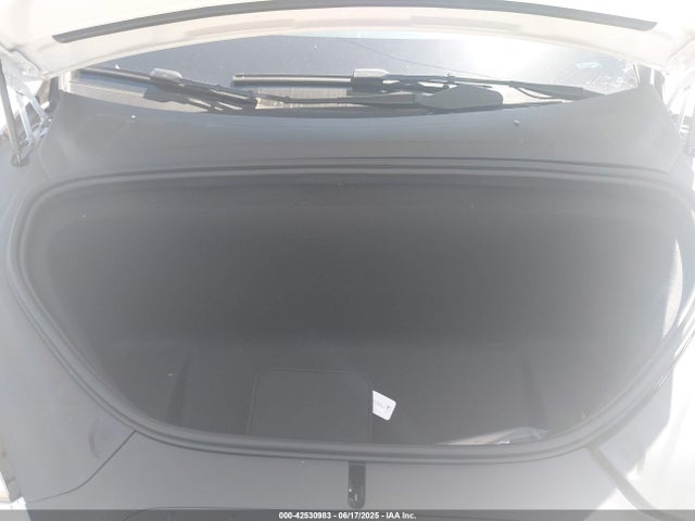 2024 TESLA MODEL X 7SAXCAE54RF449148 Photo 9