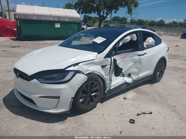 2024 TESLA MODEL X 7SAXCAE54RF449148 Photo 1