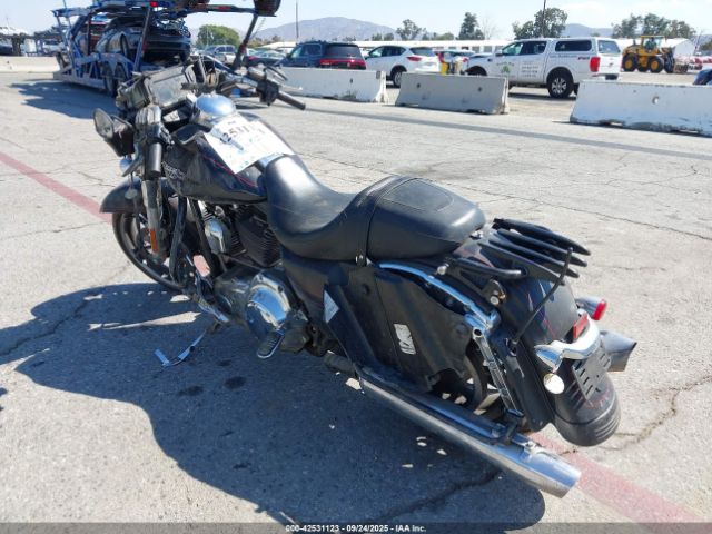 2015 HARLEY-DAVIDSON FLHXS 1HD1KRM33FB668619 Photo 2